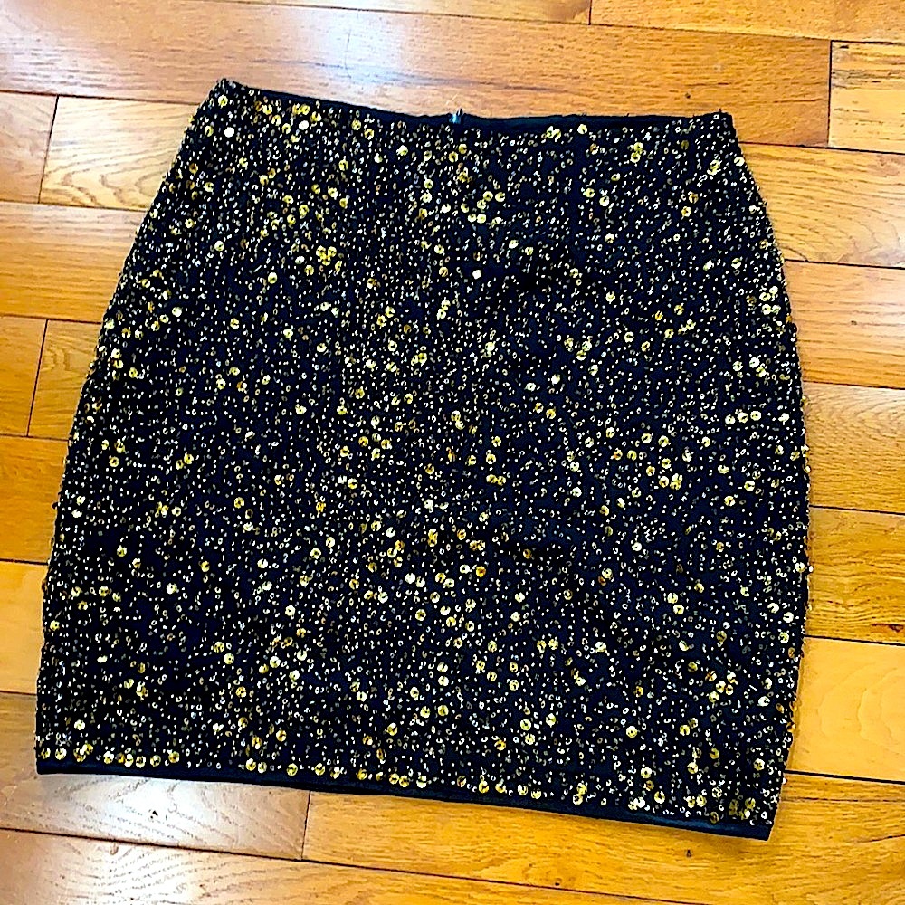 Boston Proper Sz 0 Gold Sequins Skirt 🤩🤩🤩